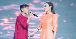 Hồ Văn Cường nhắc đến mẹ nuôi Phi Nhung trong show diễn cát xê 200 triệu