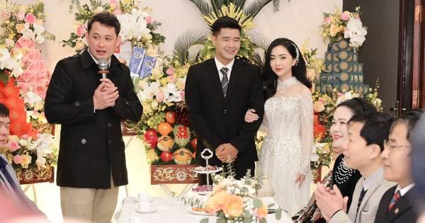 Vợ Hà Đức Chinh: Yêu từ năm 20 tuổi, học trường mỹ thuật hàng đầu Việt Nam