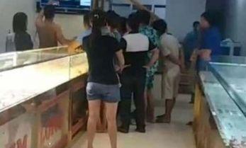 Nam sinh lớp 9 đạp xe đi trộm tiệm vàng do bị ảo giác vì chơi game