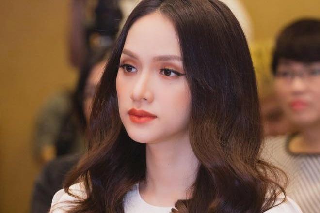 Lộ tin nhắn Hương Giang xin lỗi Lâm Khánh Chi vì gọi nhầm tên đàn chị