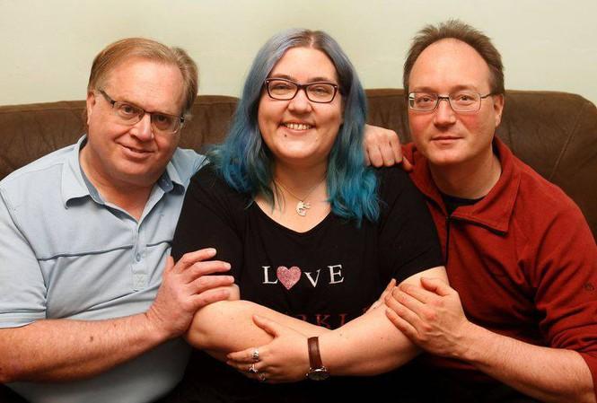 Trào lưu đa ái: Chấp nhận lấy nhiều vợ nhiều chồng cho đỡ sợ