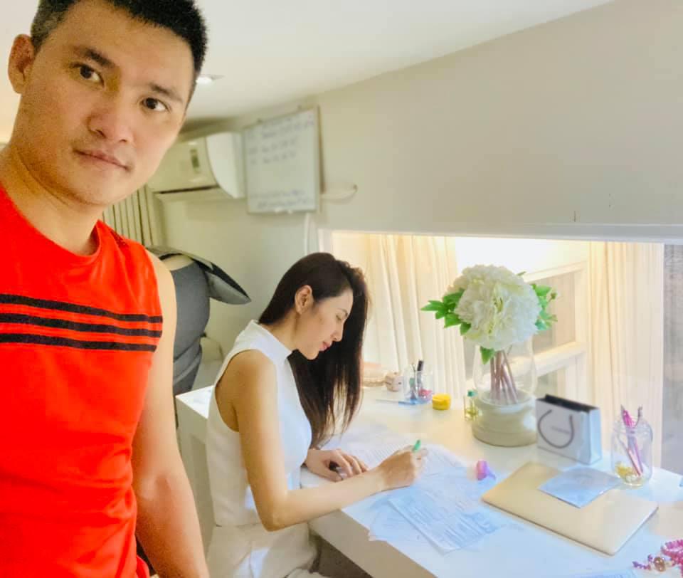 Thủy Tiên vừa khỏe lại đã ngồi tính tiền từ thiện vì "sợ bị chửi"