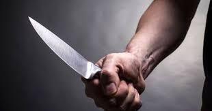 Cháu gái rủ bạn trai quen trên mạng về nhà khống chế bà ngoại để cướp vàng