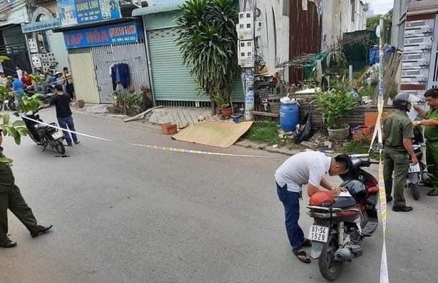 Tài xế xe ben dùng gậy đánh người đi xe máy tử vong tại chỗ