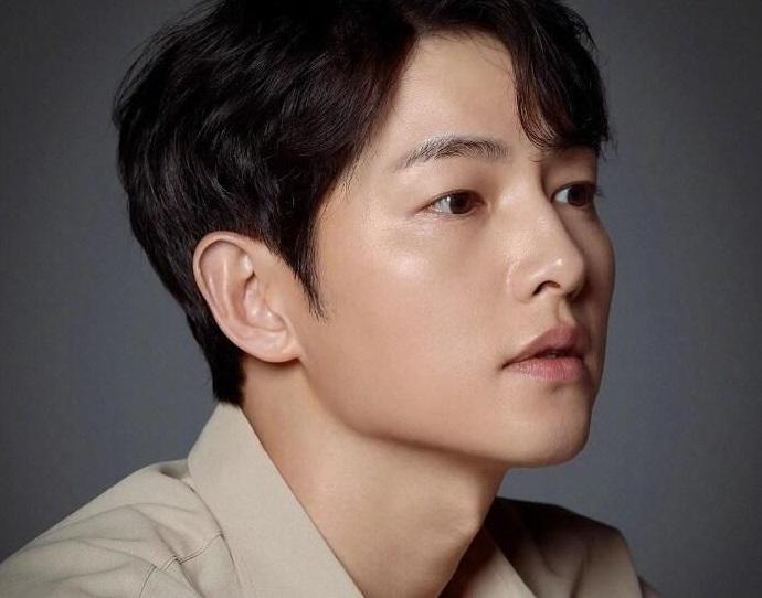 Song Joong Ki thừa nhận bế tắc trong cuộc sống hậu ly hôn Song Hye Kyo