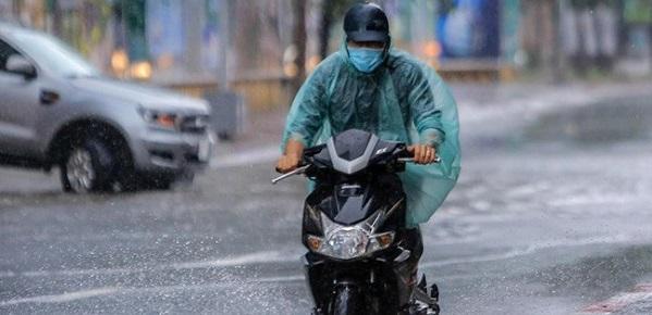 Mưa rào sau nắng nóng, đừng vội vui mừng