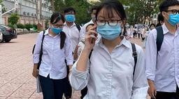 Thí sinh thi THPT 2021 đến điểm thi phải đổi khẩu trang để phòng gian lận