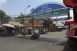 Từ 0h ngày 21/10, chợ Long Biên chính thức hoạt động trở lại
