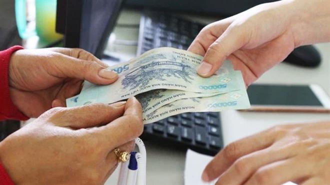 Ngày 10 và 30/11, người lao động tại các doanh nghiệp được nhận tiền hỗ trợ Covid-19