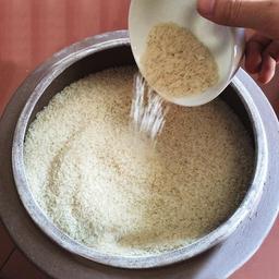 Đầu tháng Chạp, hãy cho thứ này xuống đáy hũ gạo để tiền vô như nước, gia đình gặp nhiều may mắn