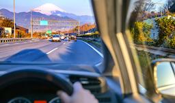 Đề xuất người có bằng lái ôtô dưới 1 năm không chạy quá 60 km/h, không chạy trên cao tốc