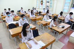 Hà Nội dự kiến cho học sinh từ khối 7-12 đi học ngay sau Tết