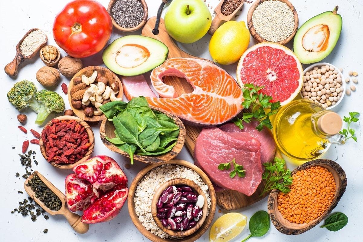 Bộ Y tế khuyến cáo chế độ ăn của F0 cần giảm muối, đường