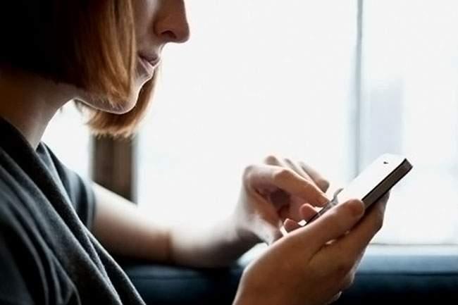Người dân từ nay sẽ chỉ phải trả 11.000 đồng/tháng cho phí SMS Banking