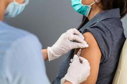 Bệnh viện Nhật Bản khẳng định: Sau tiêm sốt càng cao, hiệu quả vaccine COVID-19 mang lại càng lớn