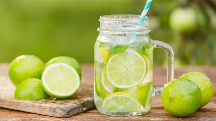 4 loại nước uống giúp F0 nhanh khỏi bệnh, lưu ý đặc biệt về cách dùng nước dừa