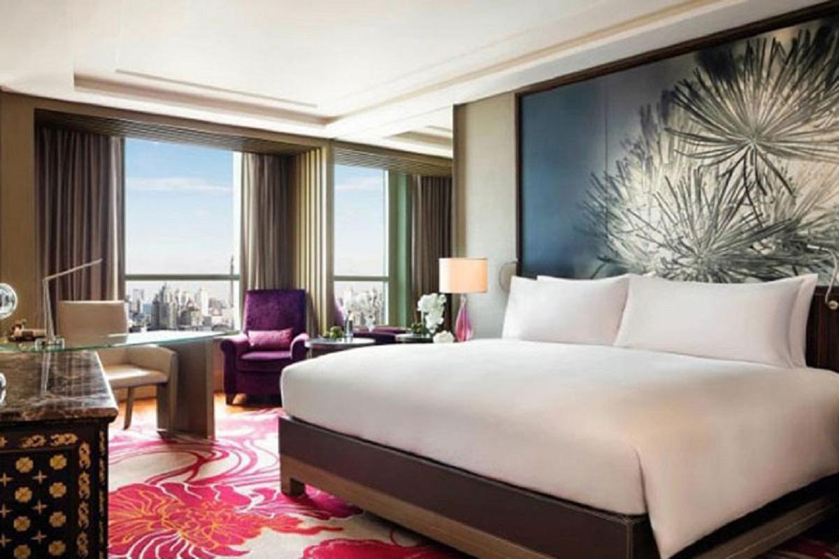 Nguyên nhân các khách sạn cao cấp thường đặt ghế ở phía cuối giường?