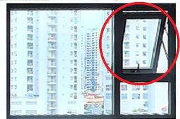 Cửa sổ hất trong phòng ngủ: "Tặc lưỡi bỏ qua" và hậu quả khó lường