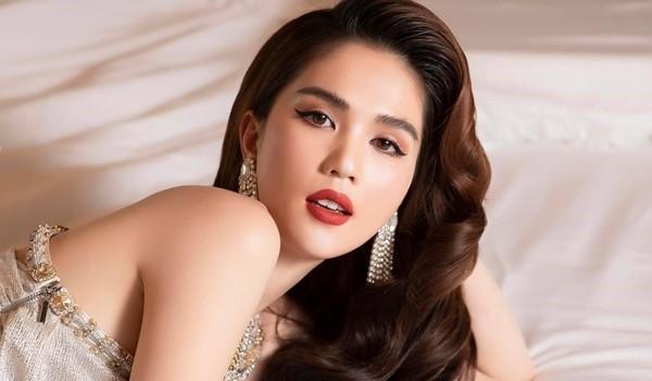 Ngọc Trinh trải lòng sau lùm xùm thanh lý đồ hiệu: Mặc kệ người ta nói