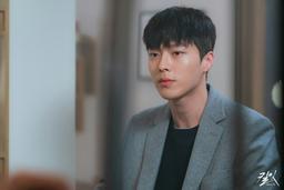 Jang Ki Yong là ai mà đủ tầm sánh đôi cùng minh tinh Song Hye Kyo trong "Now, We Are Breaking Up"?