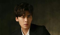 Lý Dịch Phong là ai? 'Tứ đại lưu lượng' của màn ảnh Hoa ngữ, tình trẻ tin đồn của Dương Mịch