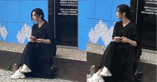 Phạm Băng Băng mặc đồ đen lùm xùm ngồi lề đường vẫn đẹp như thần tiên tỷ tỷ