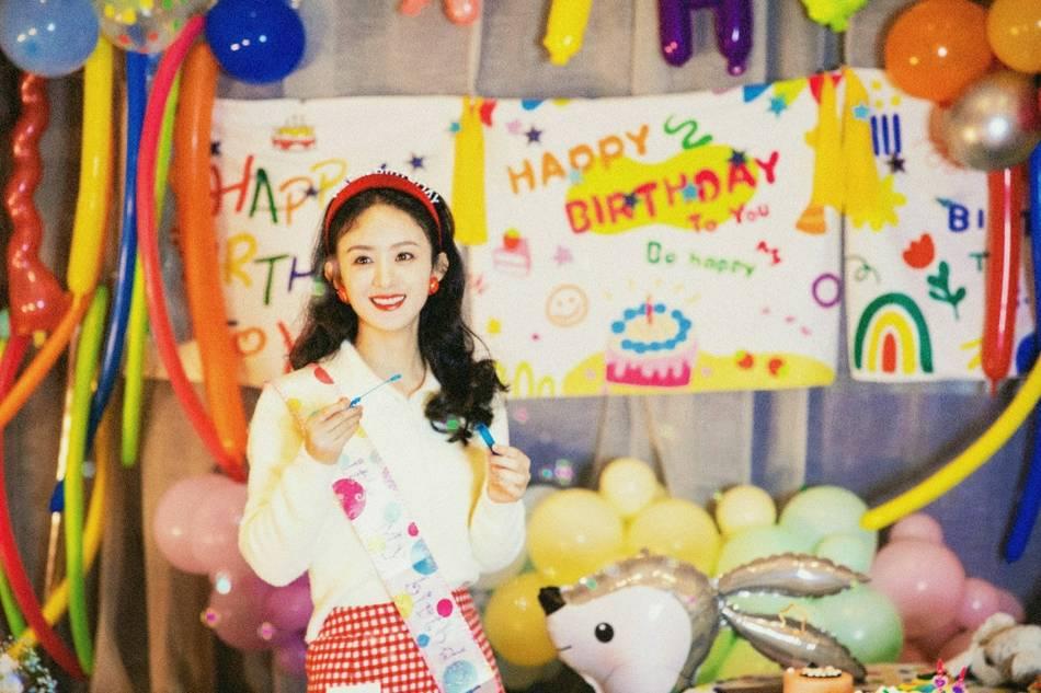 Triệu Lệ Dĩnh khoe ảnh sinh nhật hoành tráng giữa lùm xùm phân chia tài sản với Phùng Thiệu Phong