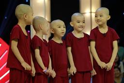 Cuộc sống hiện tại của 5 chú tiểu "Tịnh thất Bồng Lai" từng giành Quán quân "Thách Thức Danh Hài"