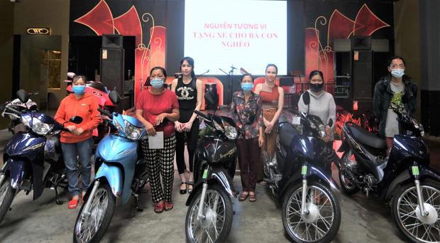 Mẹ cho 100 triệu làm sinh nhật, hotgirl lấy tiền mua xe máy tặng người nghèo