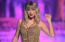 Taylor Swift là sao nữ đầu tiên trong lịch sử Spotify đạt 8 tỷ streams