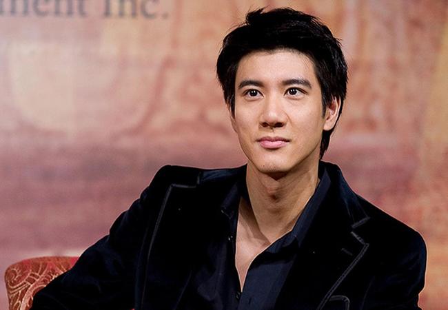 Vương Lực Hoành là ai? "Thiên vương châu Á" bị vợ Lý Tịnh Lôi tố ngoại tình, bạo hành sau ly hôn