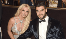 Britney Spears mang thai lần 3 ở tuổi tứ tuần với tình trẻ kém 13 tuổi