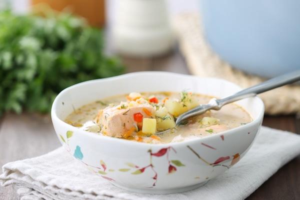 Cách nấu súp cá hồi nóng hổi ngon, không tanh, bổ dưỡng