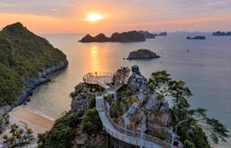 Bật mí tọa độ ngắm bình minh đẹp nao lòng đang sốt xình xịch ở Cát Bà