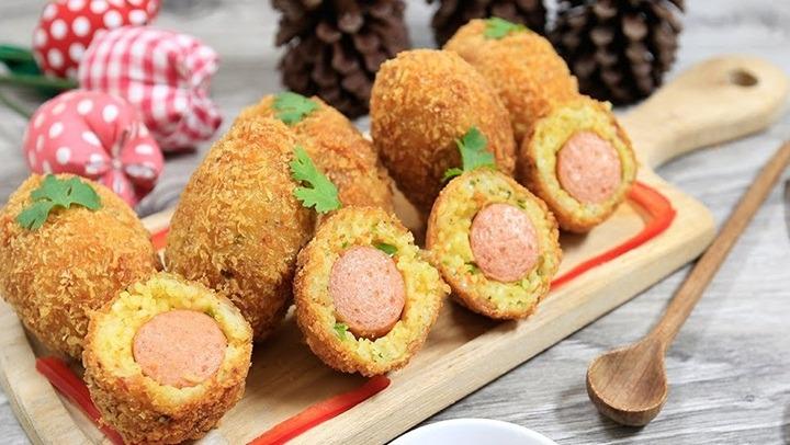 Mách bạn cách làm cơm cuộn xúc xích từ cơm thừa có sẵn trong tủ lạnh