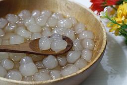 Cách làm trân châu bột năng dẻo thơm, uống với trà sữa lại càng ngon