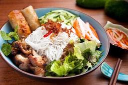Cách làm bún trộn thịt nướng ngon mà nhanh, rất hợp cho những ngày nóng nực