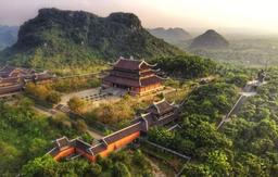 7 điểm du lịch tâm linh ở miền Bắc nối tiếng liêng thiêng để đi lễ đầu năm