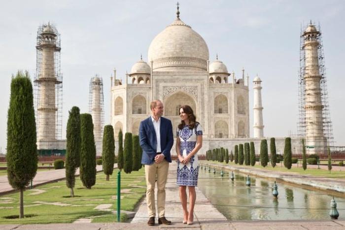 Tiết kiệm như vợ chồng hoàng tử Anh: Mượn nhà để ở, tự đi chợ mua thịt cá