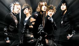 Loạt sao Hàn “cân” được kiểu tóc thảm họa nhờ nhan sắc đỉnh cao