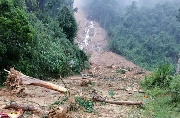 Quảng Bình: Tiếp tục tìm kiếm 3 người mất tích sau sạt lở đất tại Phong Nha
