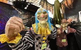 Top 3 chòm sao sợ "xanh mặt" trong ngày Halloween mà vẫn ham vui