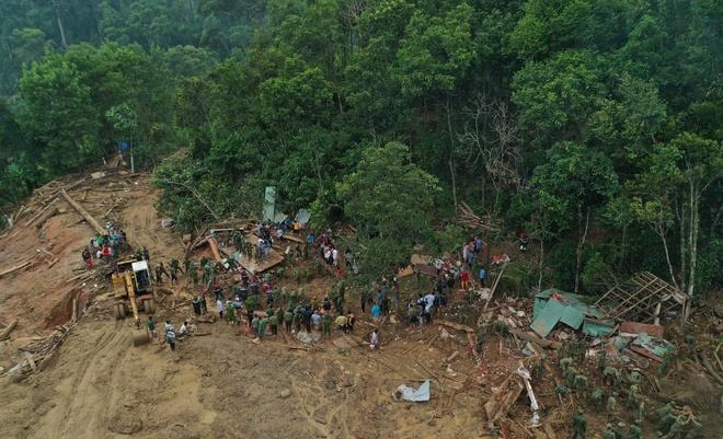 Thêm vụ sạt lở ở xã Trà Mai: 1 người bị vùi lấp, 1 người thoát nạn