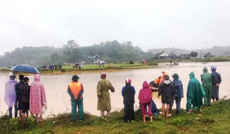 Nghệ An 1 ngày tìm thấy 5 thi thể bị nước cuốn trôi, trong đó có 2 học sinh