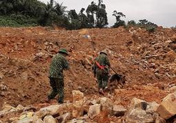 Sạt lở Rào Trăng 3: Thu hẹp hiện trường tìm kiếm nạn nhân mất tích