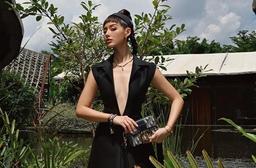 Tình đầu quốc dân Hàn đọ sắc cô em Trendy Việt khi diện chung mẫu váy Dior