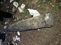 Hà Tĩnh: Người dân phát hiện ra quả bom gần 100kg ở bờ biển Kỳ Anh