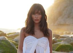 Hoa hậu Hoàn vũ gợi cảm nhất thế giới mắc bệnh lạc nội mạc tử cung