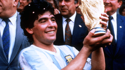 Những câu nói nổi tiếng chỉ dành riêng cho "huyền thoại" Diego Maradona
