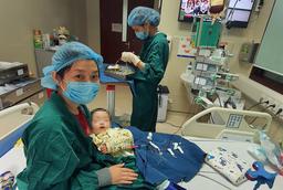 Hà Nội: Người mẹ mất 2 con trai, đến con thứ 3 mới biết nguyên nhân